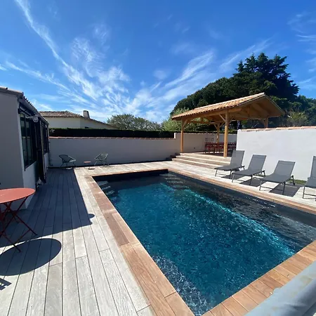 Willa Magnifique A 50 M De La