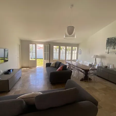 Villa Magnifique A 50 M De La *