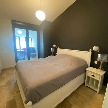 Magnifique A 50 M De La Villa